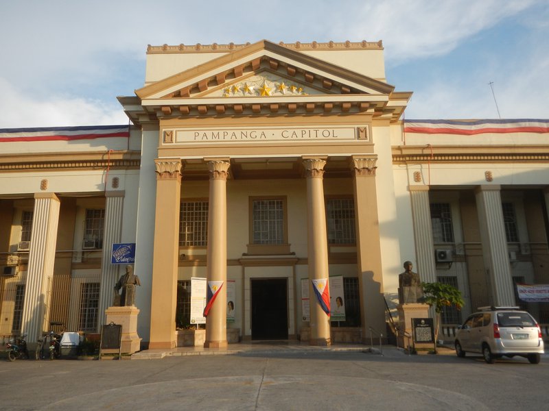 Pampanga capitol