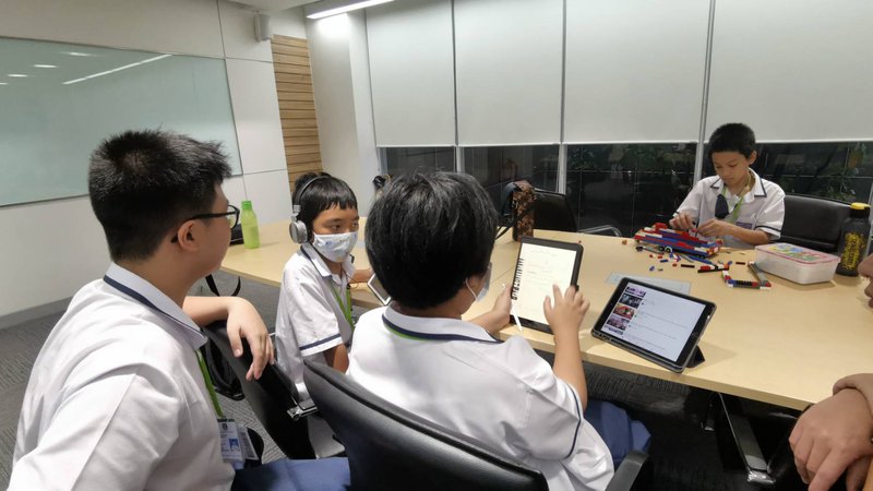 Brainstorm how it can be, What's NASA APP Challenge topic for this year?